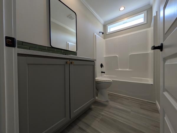 2025 Palm Harbor 340EL28522E Mobile Home