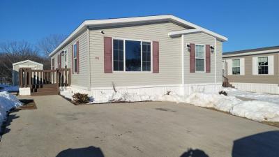 Mobile Home at 802 E County Line Rd, #295 Des Moines, IA 50320