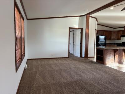 Photo 2 of 33 of home located at 2461 SE Sunset Dr. #201 Ankeny, IA 50021