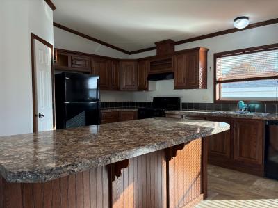 Photo 4 of 33 of home located at 2461 SE Sunset Dr. #201 Ankeny, IA 50021