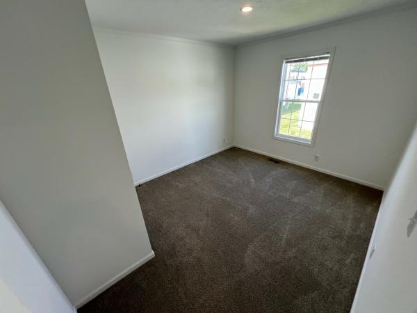 2021 CHAMPION RA2848201 Mobile Home