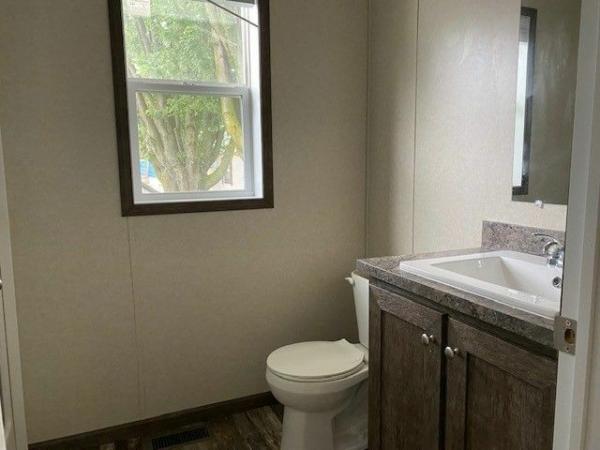 2021 Clayton Homes Inc Pulse Mobile Home