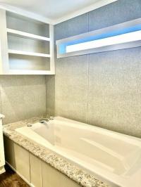 2022 American Homestar Corp Oak Creek Mobile Home