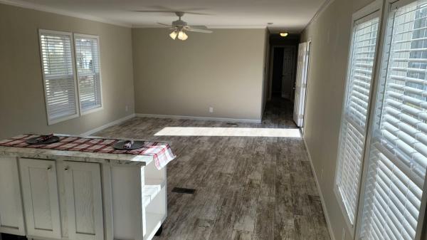 2023 Clayton Homes Inc Community Series Mobile Home