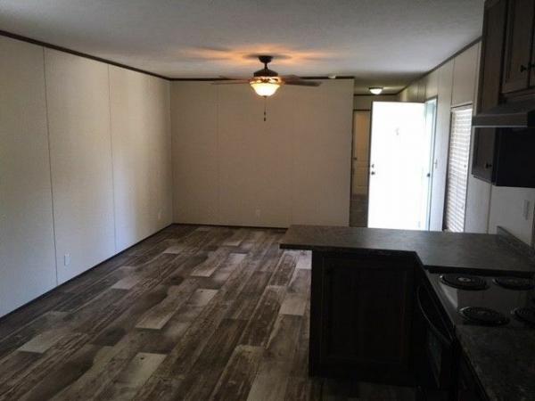 2019 Clayton Homes Inc Blazer Extreme Mobile Home