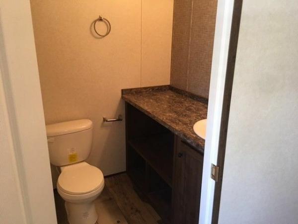 2019 Clayton Homes Inc Blazer Extreme Mobile Home