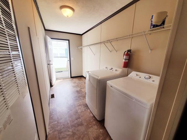 2017 Clayton Homes Inc Pulse Mobile Home