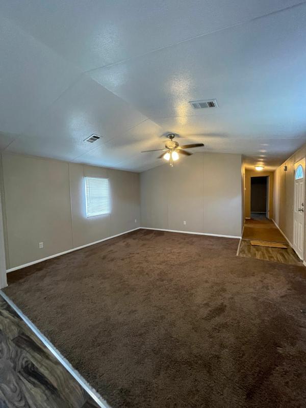 2000 Skyline Winner Mobile Home