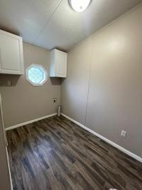 2000 Skyline Winner Mobile Home