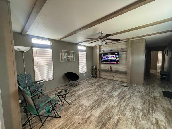 2021 31ANN16763FH22 Mobile Home