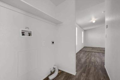 Photo 3 of 25 of home located at 38 W Prince Road #35 Tucson, AZ 85705