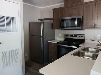 Photo 3 of 11 of home located at 37 Pansy Drive Fenton, MO 63026