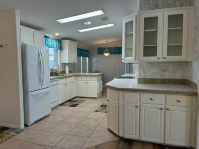 Photo 5 of 35 of home located at 1701 W Commerce Ave Lot #201 Haines City, FL 33844