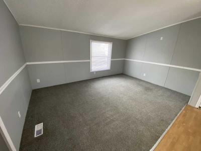 Photo 5 of 15 of home located at 1914 Borman Ct #55 Milford, MI 48381