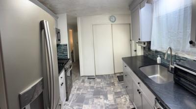 Photo 4 of 13 of home located at 3003 W Broadway #37 Tucson, AZ 85745