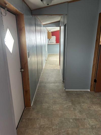 Photo 2 of 6 of home located at 328 W. 53rd St, #34, Anderson, IN 46013