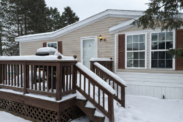  Mobile Home For Sale