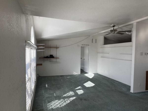 1994 Skyline Wood Manor Manufactured Home