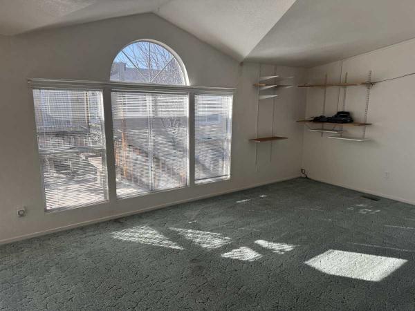 1994 Skyline Wood Manor Manufactured Home