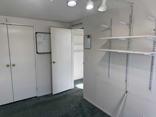 1994 Skyline Wood Manor Manufactured Home