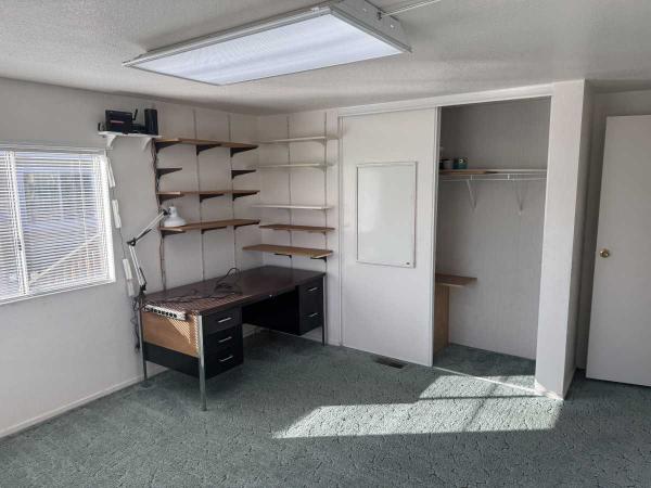 1994 Skyline Wood Manor Manufactured Home