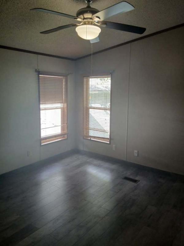 2000 Modern Homes Mobile Home