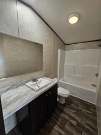 1990 Collection Homes Mobile Home