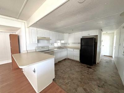 Photo 4 of 10 of home located at 851 Mandarin Place Venice, FL 34285