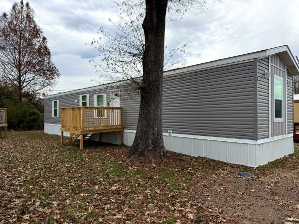 Photo 1 of 2 of home located at 295 Cotham Dr Huntingdon, TN 38344