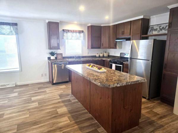 2022 Skyline 2214 Manufactured Home