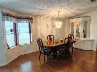 Photo 3 of 8 of home located at 6786 Yedra Fort Pierce, FL 34951