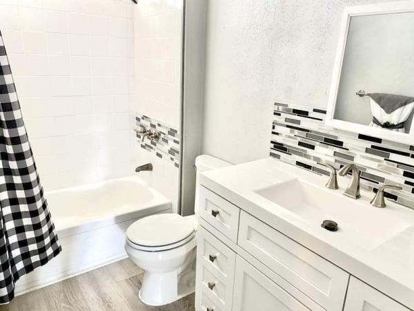 1977 Unknown Manufactured Home