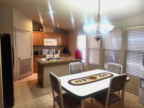 2004 Schult Manufactured Home