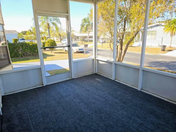 1990 Homes of Merit Forest Manor Manufactured Home