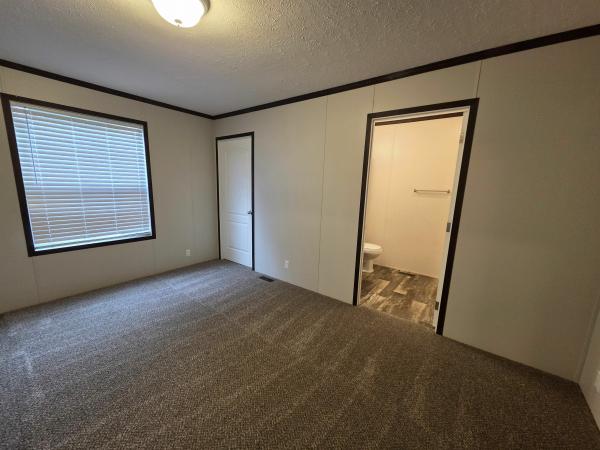 2019 Clayton Homes Inc Pulse Mobile Home