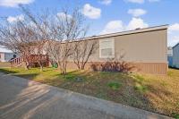 2017 PALM HARBOR HOMES YES COMMUNITIES 330YC15723P Mobile Home