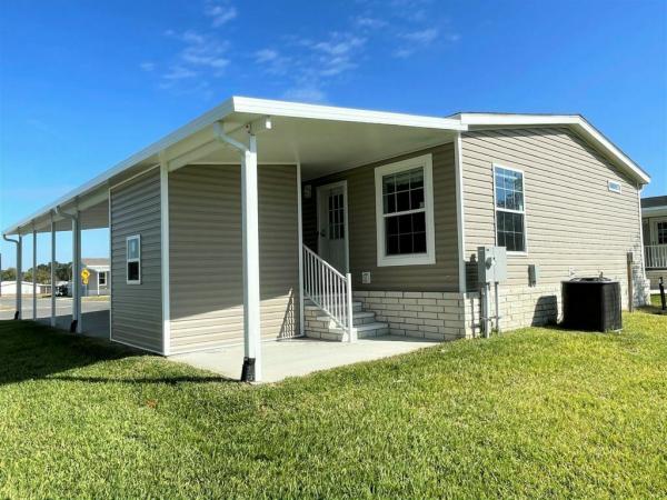 Photo 1 of 2 of home located at 3124 SW 108th St Ocala, FL 34476