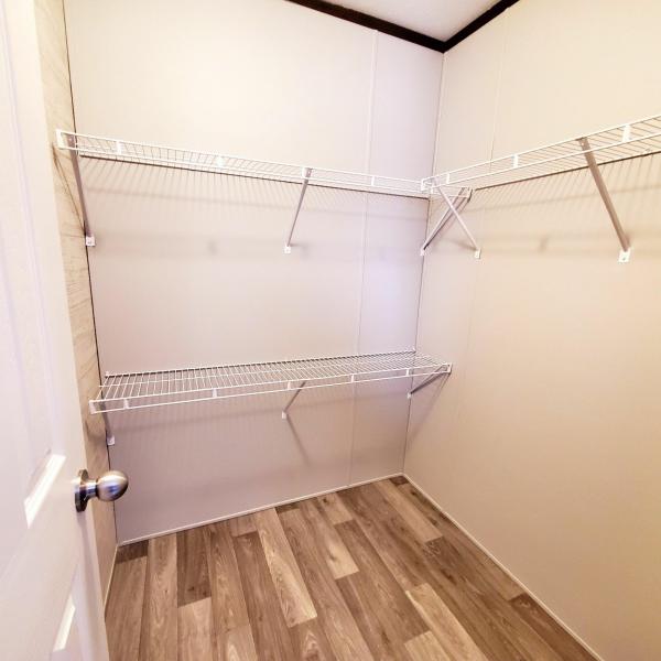 2021 Champion Dutch Edge II Mobile Home