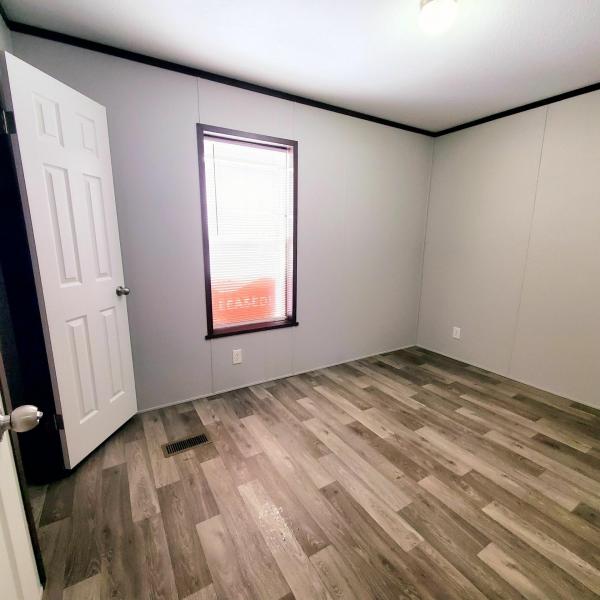 2021 Champion Dutch Edge II Mobile Home