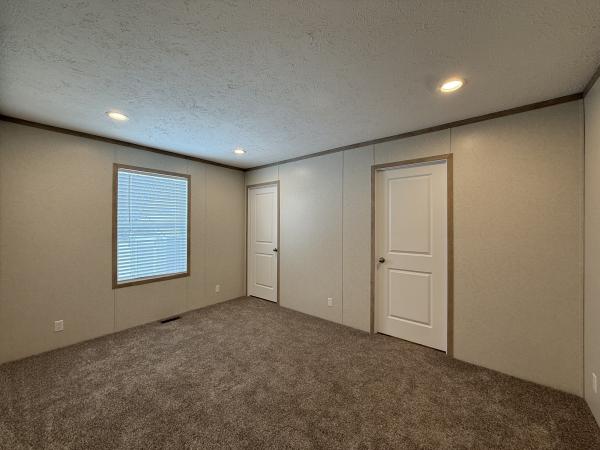 2025 Clayton-Wakarusa Manufactured Home