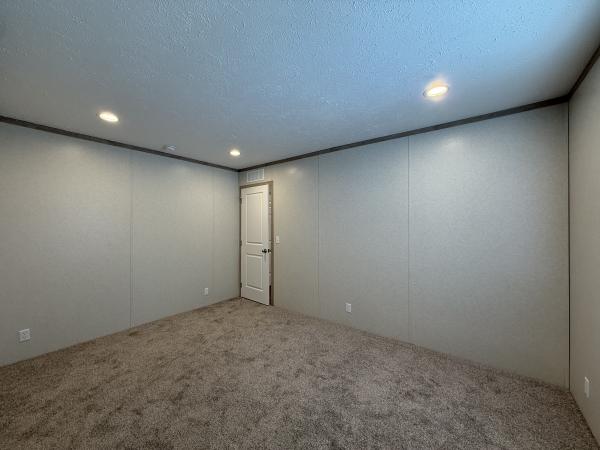 2025 Clayton-Wakarusa Manufactured Home