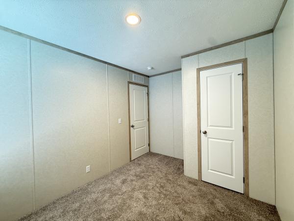 2025 Clayton-Wakarusa Manufactured Home