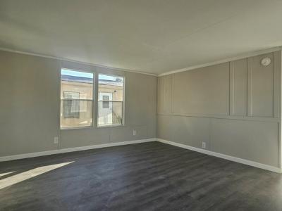 Photo 4 of 13 of home located at 6280 Hamilton Dr. #37 Fort Myers, FL 33905