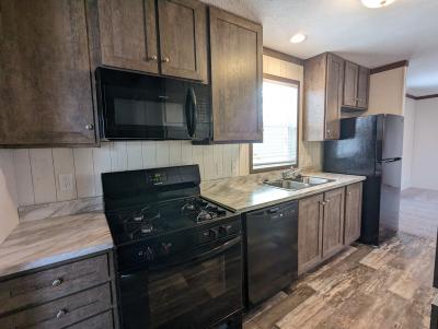 Mobile Home at 399 Nevada Belleville, MI 48111