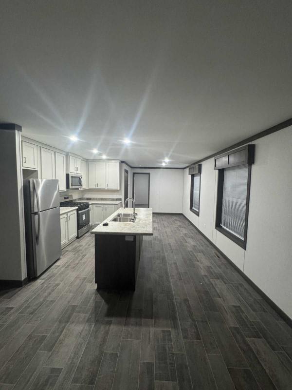 2025  Mobile Home For Sale