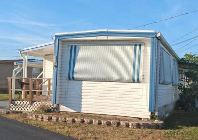 Mobile Home at 7403 46th Avenue N. Lot 92 Saint Petersburg, FL 33709