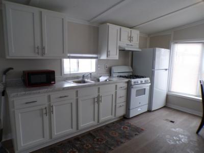 Photo 4 of 15 of home located at 1424 Camelot Manor Portage, IN 46368