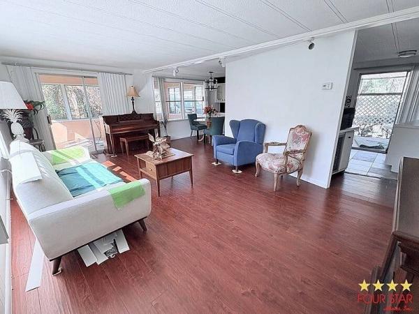 1976 FLTL  Home