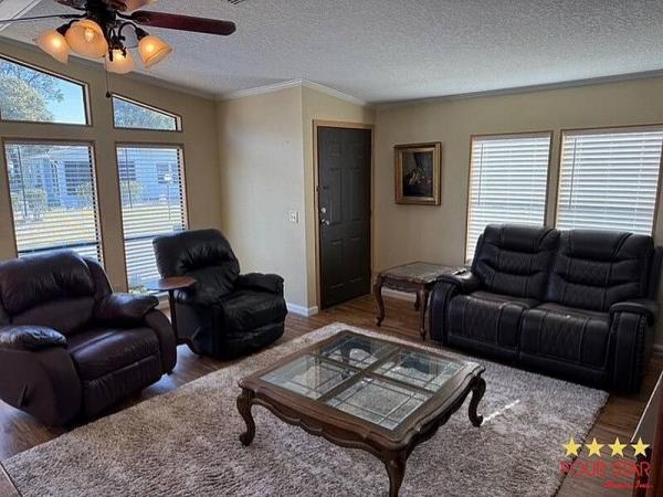 1990 CHAN  Home