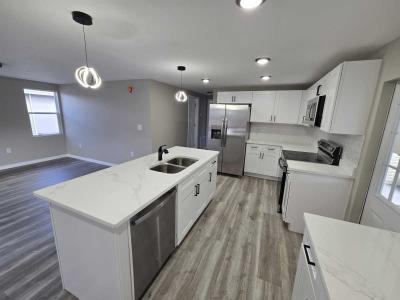 Photo 3 of 10 of home located at 101 Oakhill Ridge Rd Valrico, FL 33594